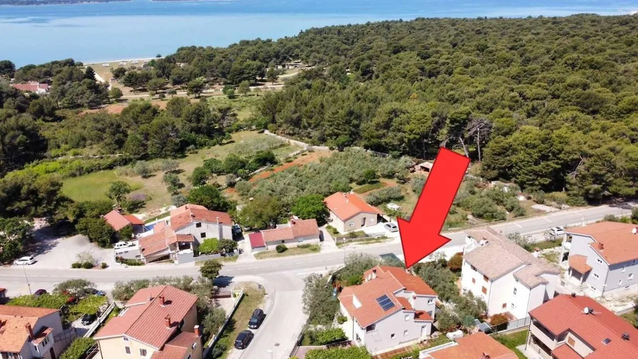 Apartments Irena With Sea View Fazana